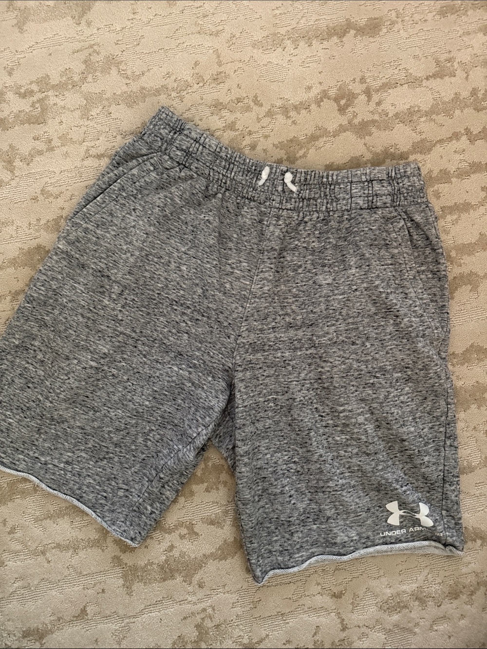 Under Armour men’s large terry sweat short